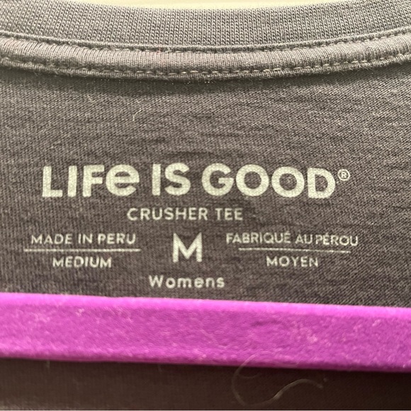 Life Is Good Crusher Tee, Medium, Daisy’s - Picture 2 of 2